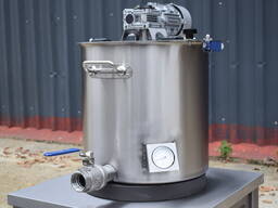 Cooking Kettle with a Stirrer