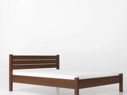 Двуспальные кровати из натурального дерева