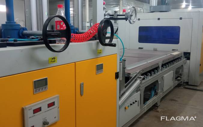Equipment for laminating chipboard, MDF