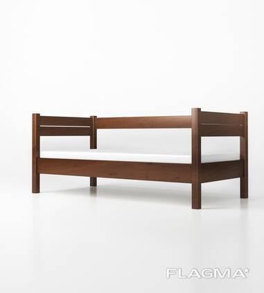 Кровать - тахта для детей и подростков из натурального дерева