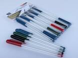 Ballpoint pens and HB pencils - photo 2