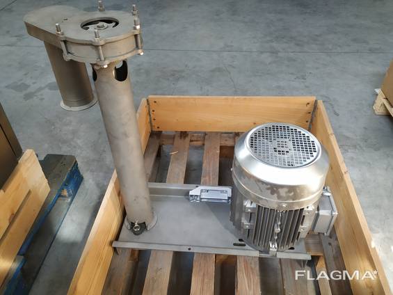 Submersible pump with no seal